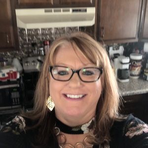 Meet your Posher, Wendy